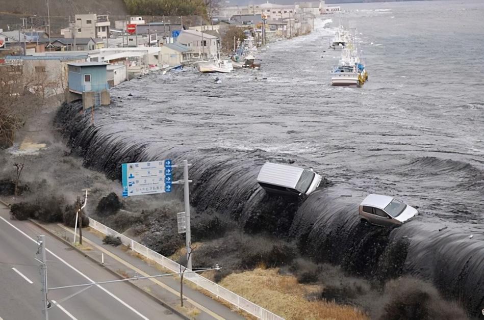 新澳2025今晚特馬開獎號碼和海嘯淹沒夏威夷城鎮(zhèn)與海嘯淹沒夏威夷城鎮(zhèn)的原因